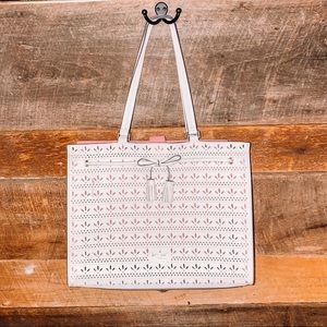 AUTHENTIC KATE SPADE ♠️ 💖 EMBROIDERED PURSE